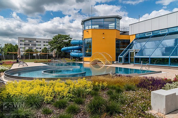 Außenansicht Rolli-Bad Außenansicht Rolli-Bad